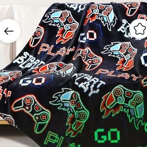 Glow In The Dark Gamers Blanket 50x60